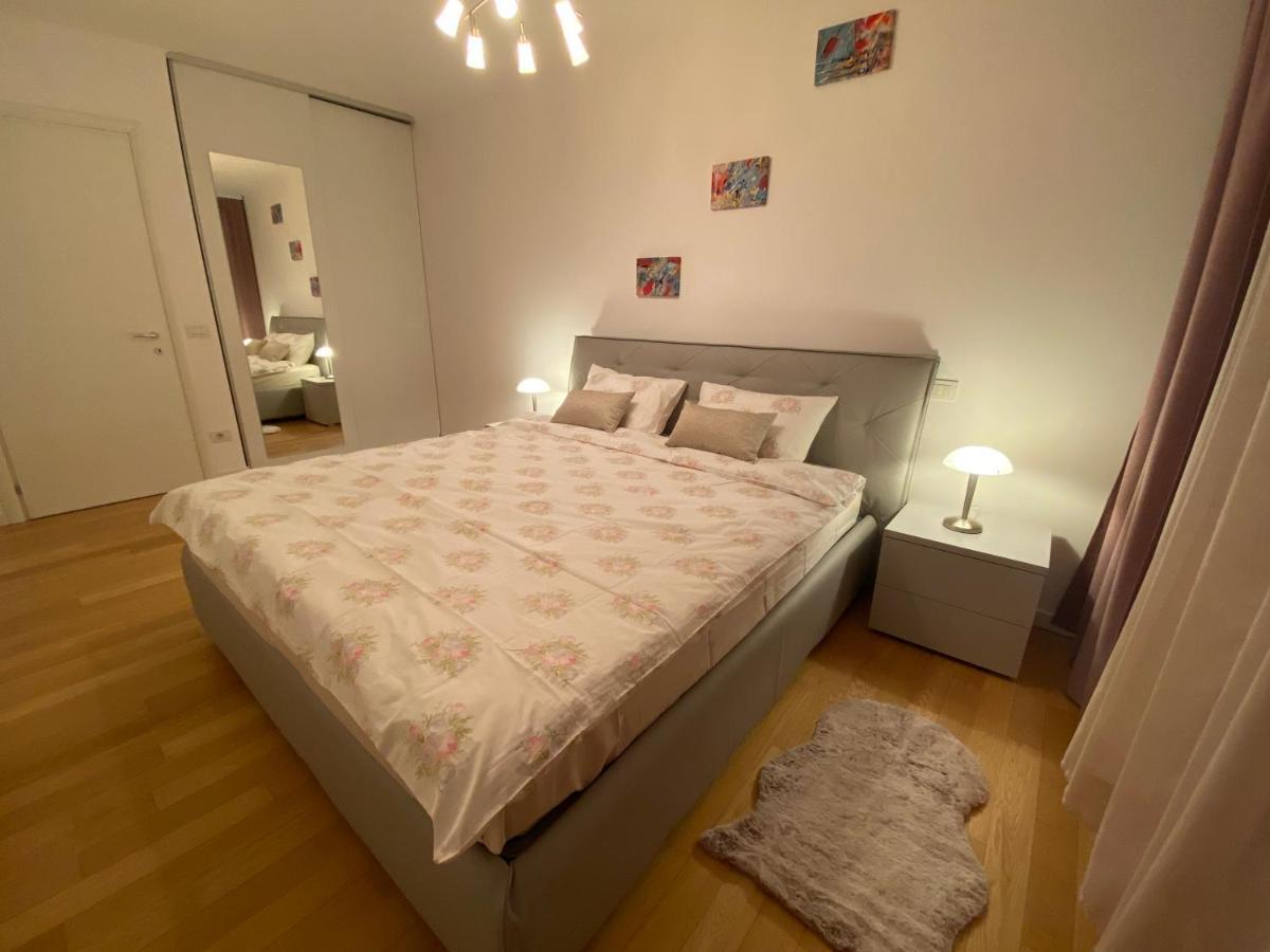 Central Apartment Timisoara Luaran gambar