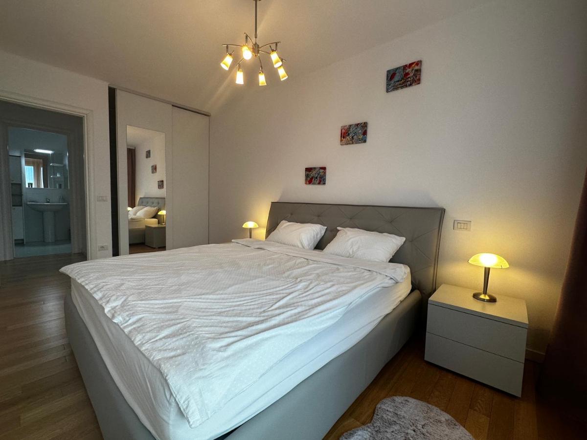 Central Apartment Timisoara Luaran gambar